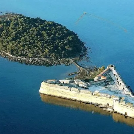 Charming With Sea View In Sibenik, 38 M².