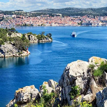 Apartmán Charming With Sea View In Sibenik, 38 M². Šibenik