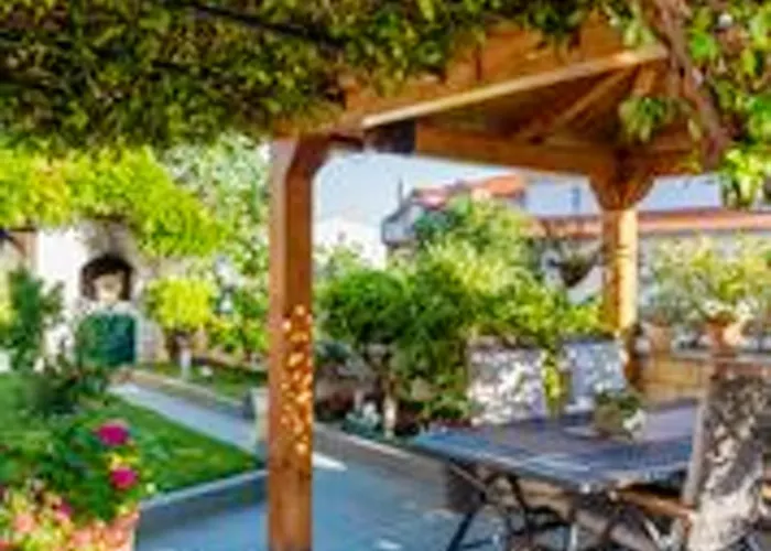 Charming With Sea View In Sibenik, 38 M². Appartement Šibenik