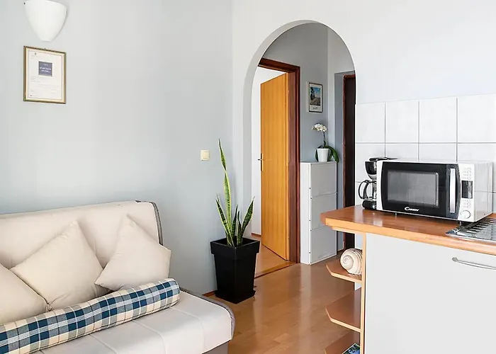 Charming With Sea View In Sibenik, 38 M². Lejlighed Šibenik